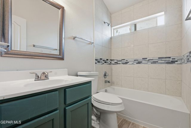 10385 Valle Fertil Drive, Socorro, TX 79927