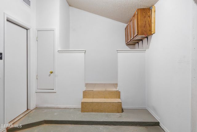 10385 Valle Fertil Drive, Socorro, TX 79927