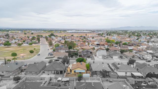 10385 Valle Fertil Drive, Socorro, TX 79927