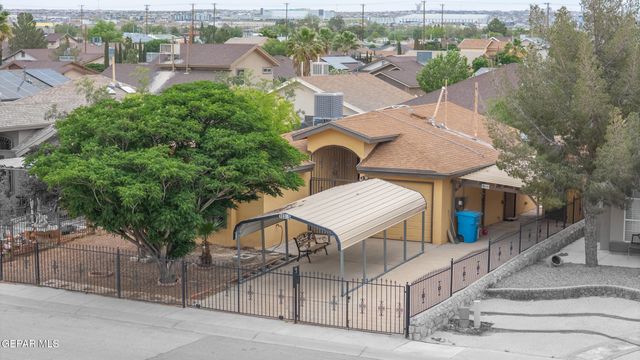 10385 Valle Fertil Drive, Socorro, TX 79927