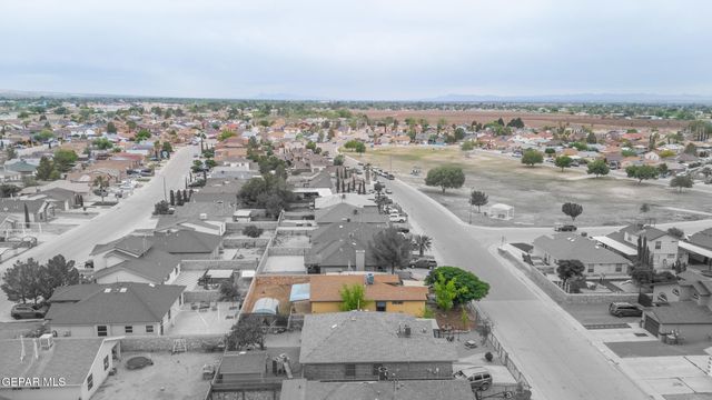 10385 Valle Fertil Drive, Socorro, TX 79927