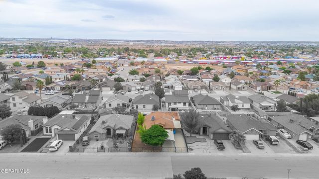 10385 Valle Fertil Drive, Socorro, TX 79927