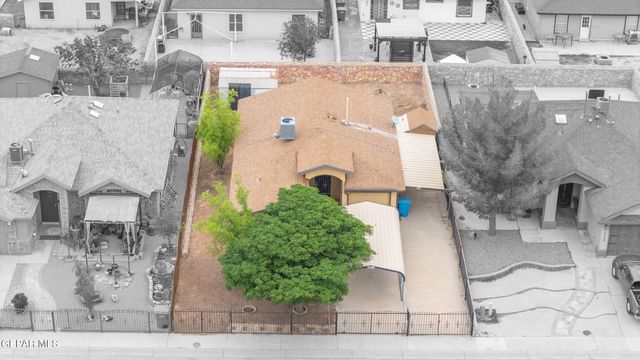 10385 Valle Fertil Drive, Socorro, TX 79927