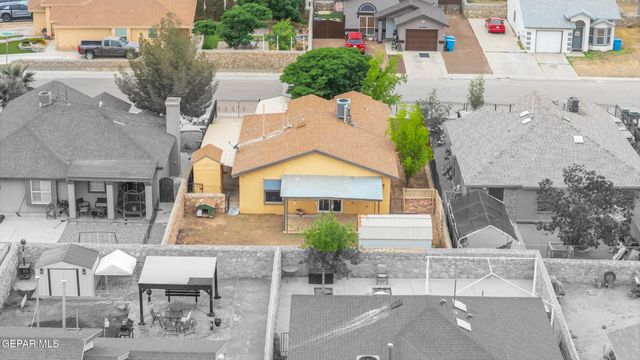 10385 Valle Fertil Drive, Socorro, TX 79927