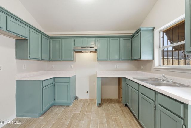 10385 Valle Fertil Drive, Socorro, TX 79927