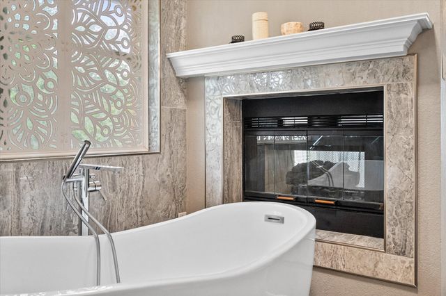 5401 Emerald Park Boulevard, Arlington, TX 76017