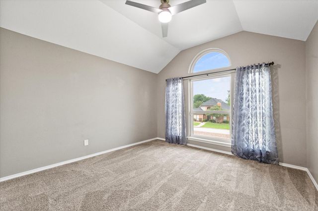 5401 Emerald Park Boulevard, Arlington, TX 76017