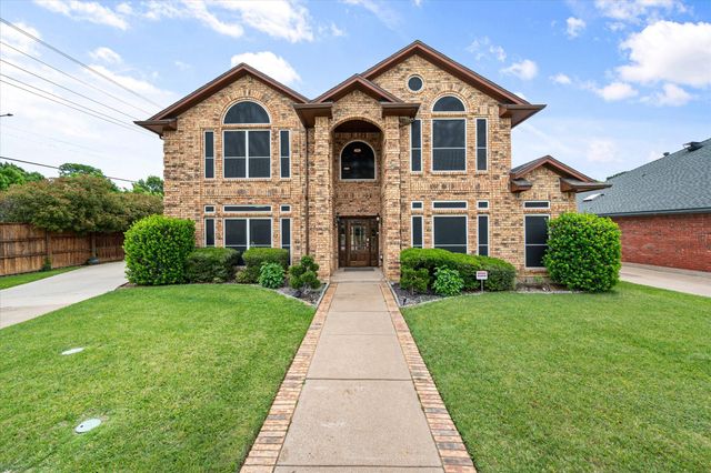 5401 Emerald Park Boulevard, Arlington, TX 76017