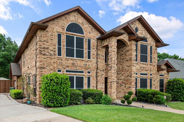 5401 Emerald Park Boulevard, Arlington, TX 76017