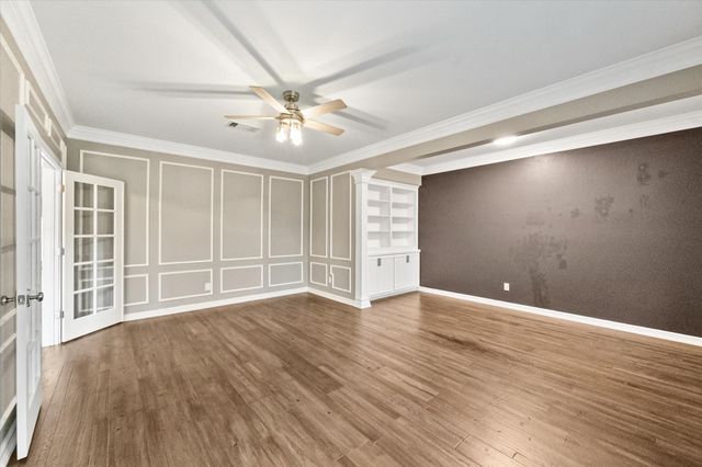 5401 Emerald Park Boulevard, Arlington, TX 76017