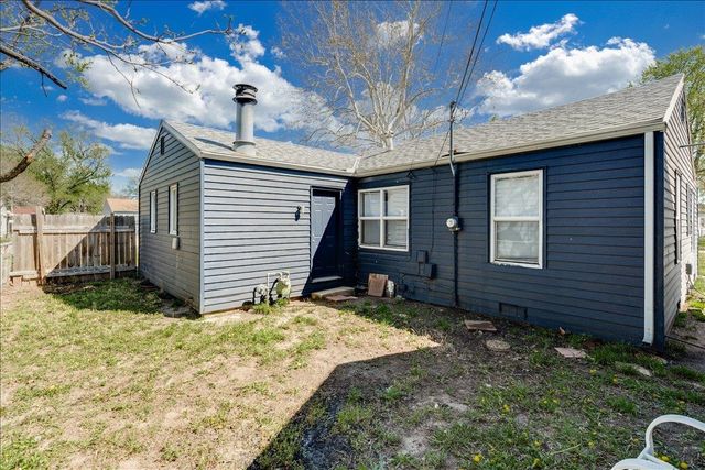 400 W Hollywood St, Wichita, KS 67217