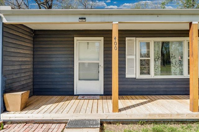 400 W Hollywood St, Wichita, KS 67217