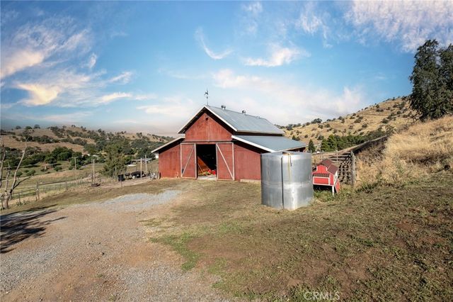 26710 Redhawk, Clovis, CA 93619