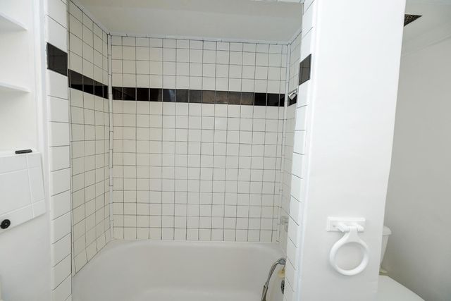 225 Fresno Ave, Modesto, CA 95351