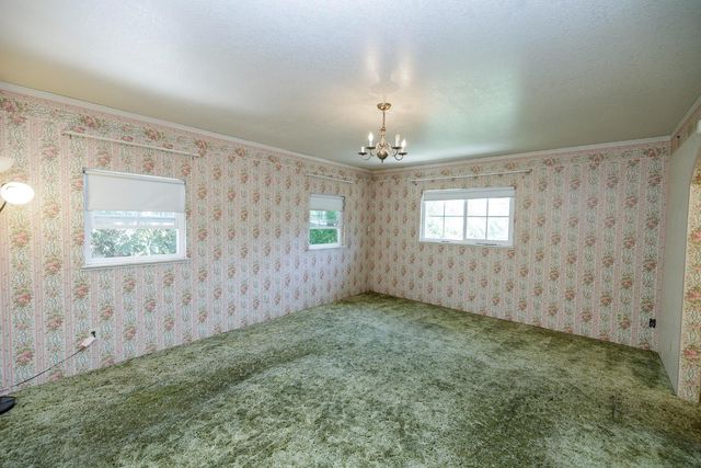 225 Fresno Ave, Modesto, CA 95351