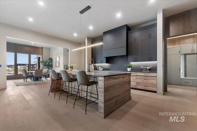 3415 N Harvest Moon Way, Eagle, ID 83616