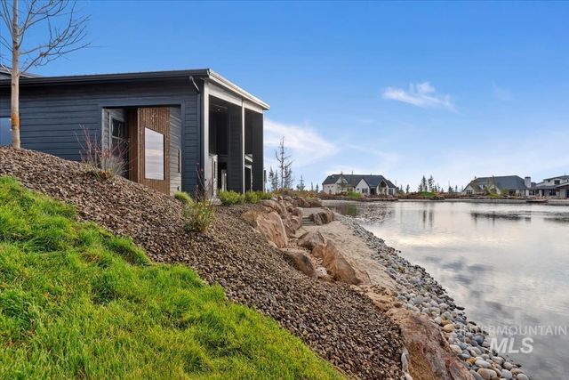 3415 N Harvest Moon Way, Eagle, ID 83616