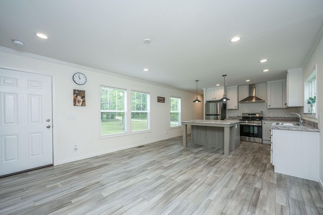 204 Wyman Road, Eutawville, SC 29048