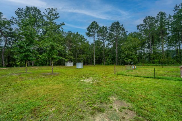 204 Wyman Road, Eutawville, SC 29048