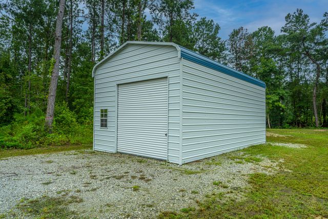 204 Wyman Road, Eutawville, SC 29048