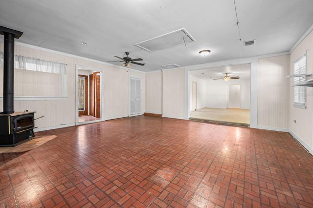 108 S East Street, Corrigan, TX 75939