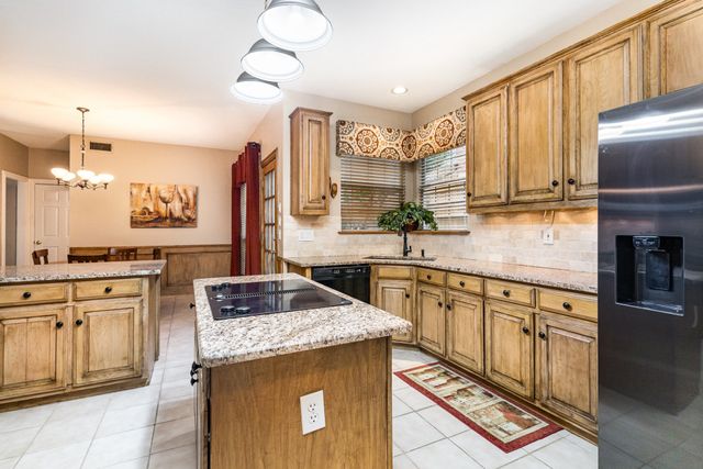 3504 Sandy Trail Lane, Plano, TX 75023