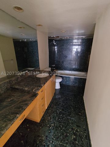 2780 NE 183rd St 1402, Aventura, FL 33160