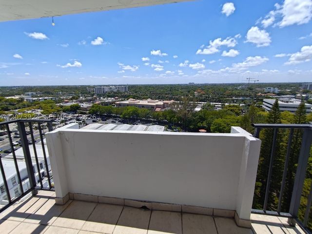 2780 NE 183rd St 1402, Aventura, FL 33160