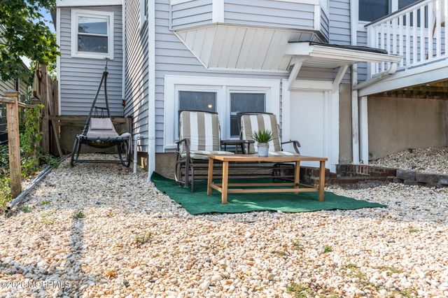 1 Pinehurst Road, Brick, NJ 08723