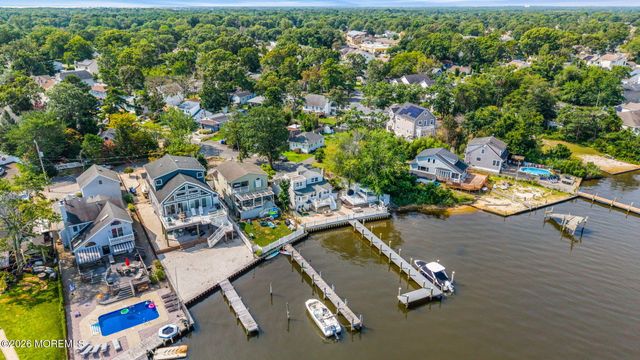 1 Pinehurst Road, Brick, NJ 08723