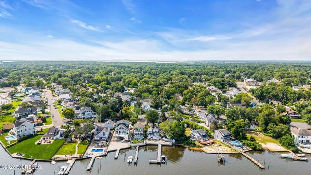 1 Pinehurst Road, Brick, NJ 08723