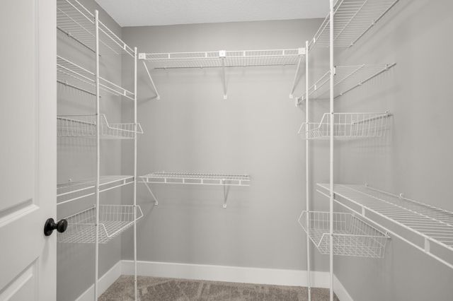 16795 Illinois Avenue, Lakeville, MN 55044