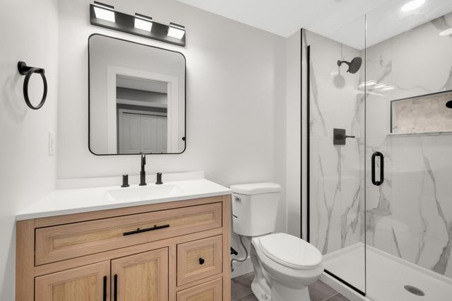 16795 Illinois Avenue, Lakeville, MN 55044