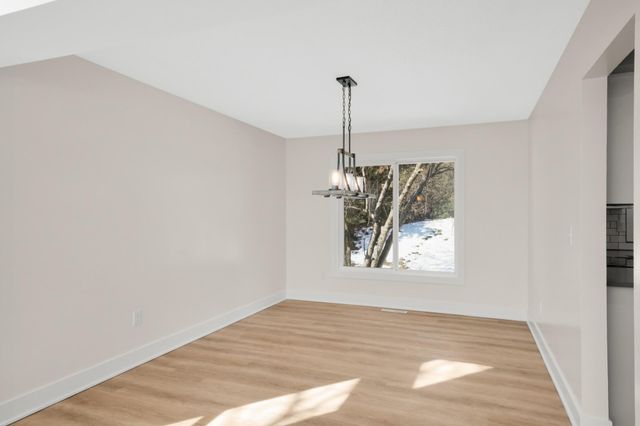 16795 Illinois Avenue, Lakeville, MN 55044