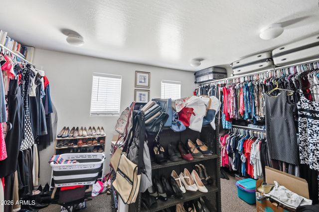 893 E COTTON FARM Lane, San Tan Valley, AZ 85140