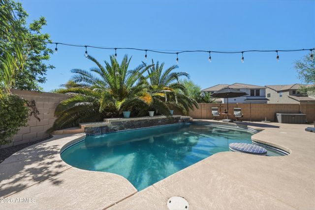 893 E COTTON FARM Lane, San Tan Valley, AZ 85140