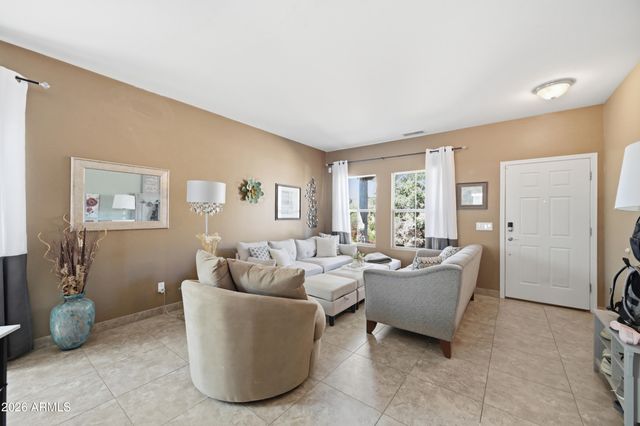 893 E COTTON FARM Lane, San Tan Valley, AZ 85140