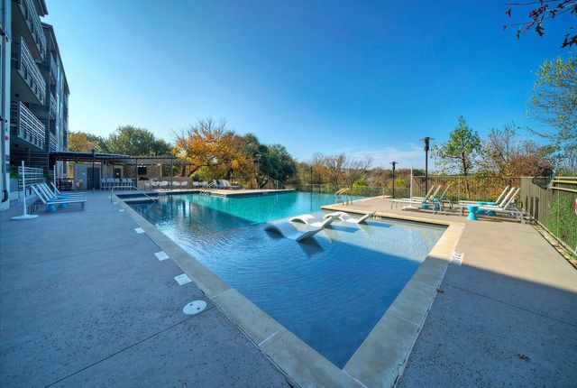 3600 S Lamar BLVD 208, Austin, TX 78704