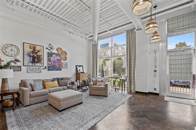 5200 Peachtree Road 2114, Chamblee, GA 30341