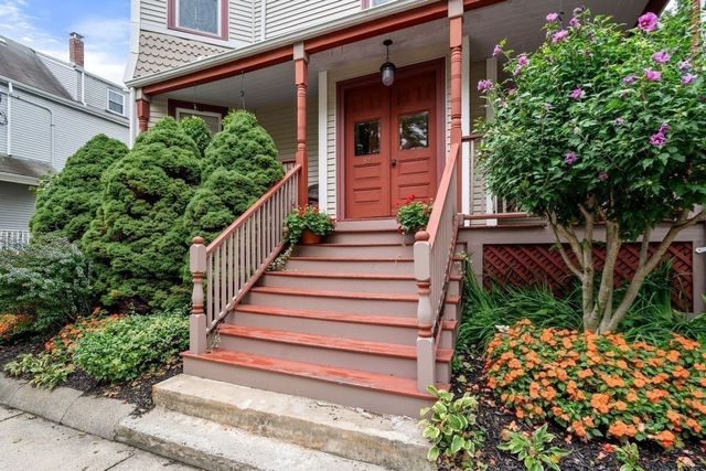 82 Tuttle St 1, Boston, MA 02125