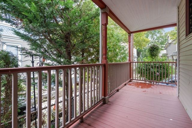 82 Tuttle St 1, Boston, MA 02125