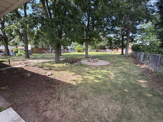 4576 Pepper Drive, Rockford, IL 61114