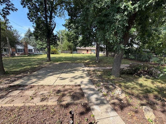 4576 Pepper Drive, Rockford, IL 61114