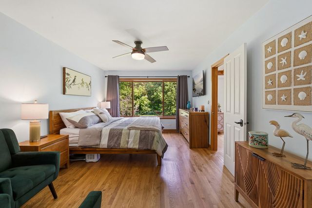 25138 W Lake Avenue, Ingleside, IL 60041
