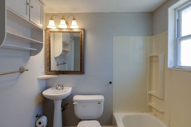 2412 Chapel Ave, Nashville, TN 37206
