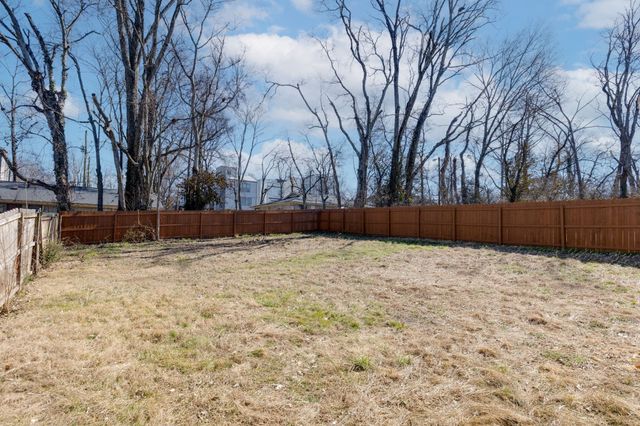2412 Chapel Ave, Nashville, TN 37206