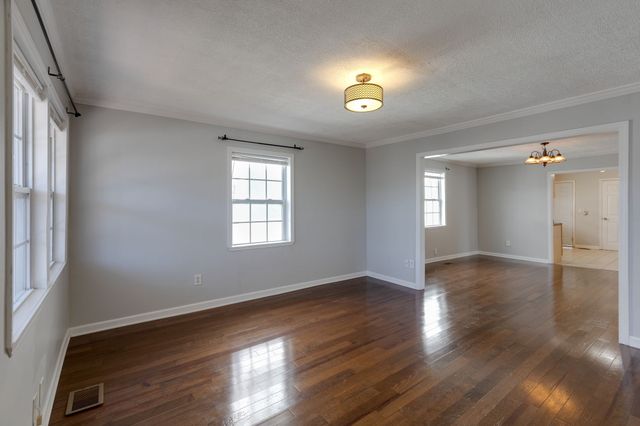 2412 Chapel Ave, Nashville, TN 37206