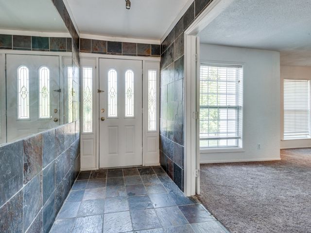 3836 Diamond Loch E, North Richland Hills, TX 76180