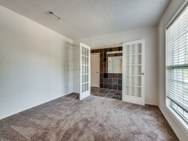 3836 Diamond Loch E, North Richland Hills, TX 76180