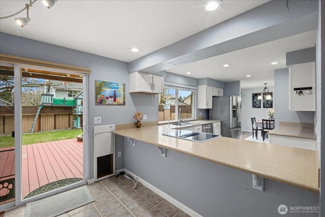 27928 122nd Place SE, Kent, WA 98030